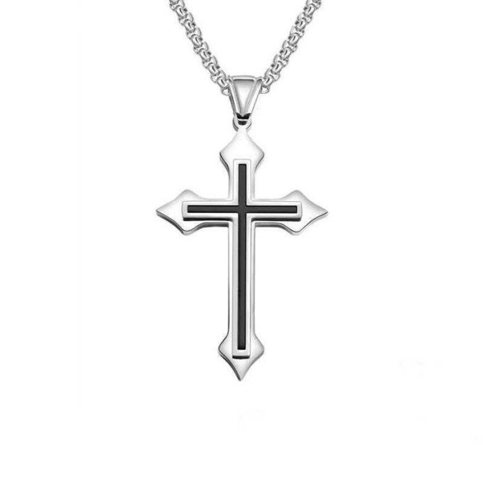 Collier à pendentif croix acier titane